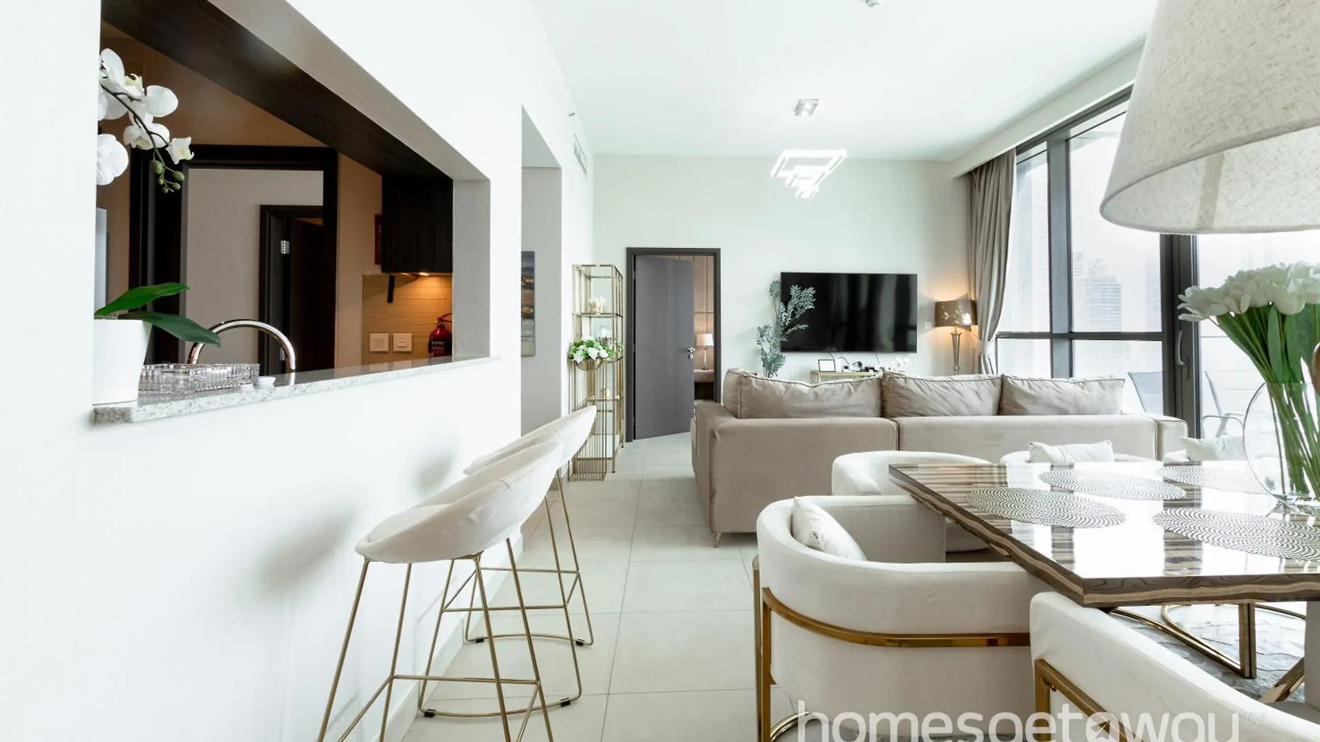 Homesgetaway-Lovely 3Br+Maids Room In Downtown Views Дубай Апартаменты