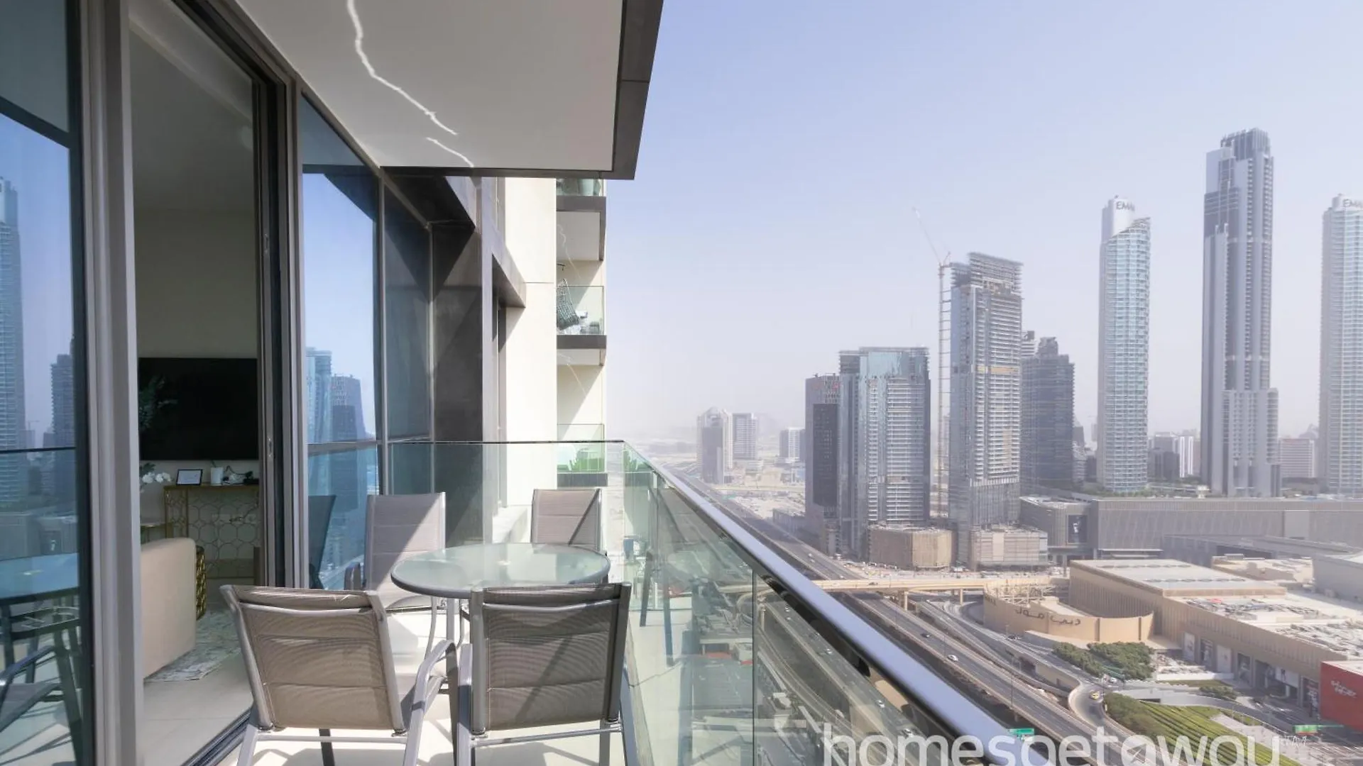 Homesgetaway-Lovely 3Br+Maids Room In Downtown Views Дубай Апартаменты